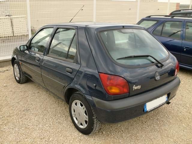 FIESTA type 3 Ph II - 5 PORTES - 1999-2002